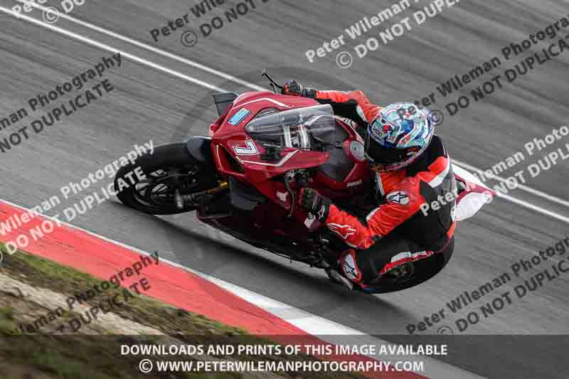 cadwell no limits trackday;cadwell park;cadwell park photographs;cadwell trackday photographs;enduro digital images;event digital images;eventdigitalimages;navarra;no limits trackdays;peter wileman photography;racing digital images;trackday digital images;trackday photos